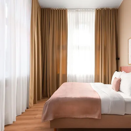 Aparthotel Limehome Balgequartier 3*